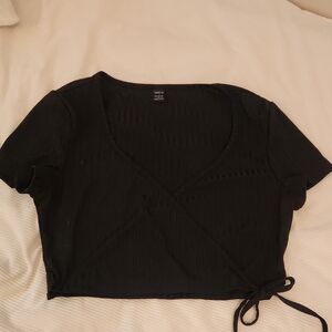 SHEIN Black Ribbed Wrap Crop Top